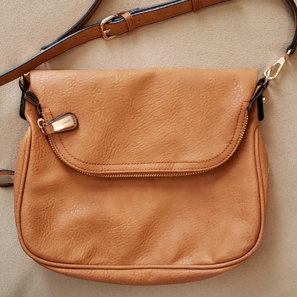 Moda Luxe Brooks Crossbody Bag